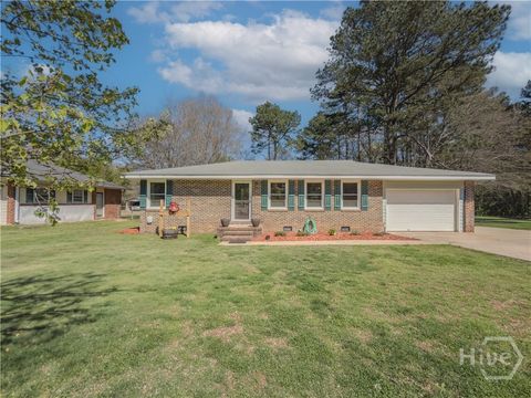 Photo of 324 E Broad Street, Winder, GA 30680 (MLS # CL351390)