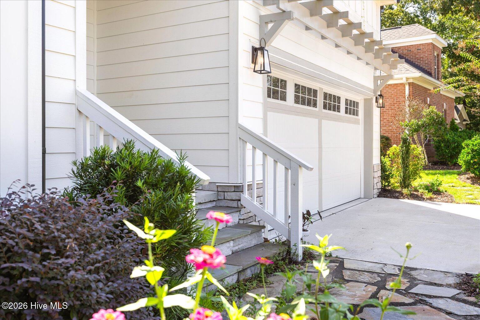 489 Broomsedge Court SE