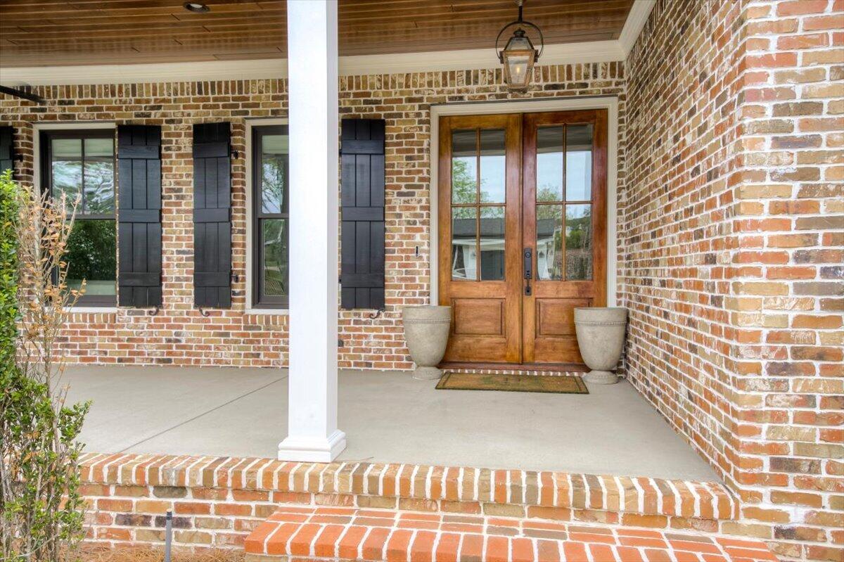 612 Whimbrel Court