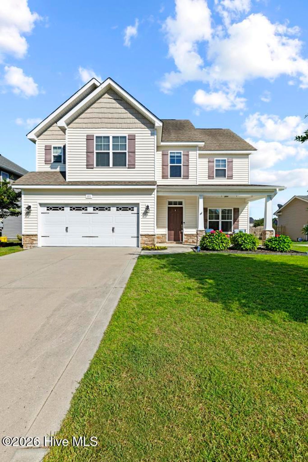 Photo of 121 Long Pond Drive, Sneads Ferry, NC 28460 (MLS # 100582953)