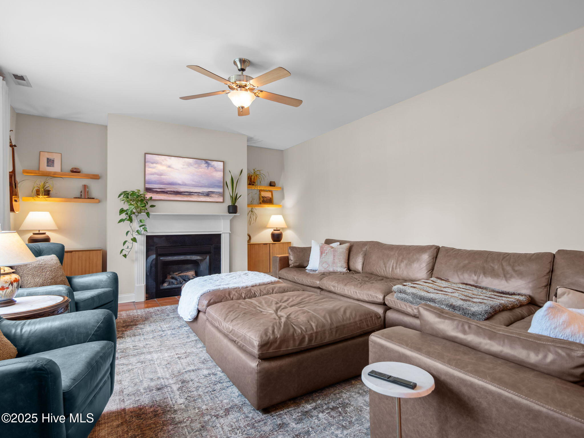 Swansboro, North Carolina 28584, United States, 5 Bedrooms Bedrooms, ,4 BathroomsBathrooms,Residential,Active,256167