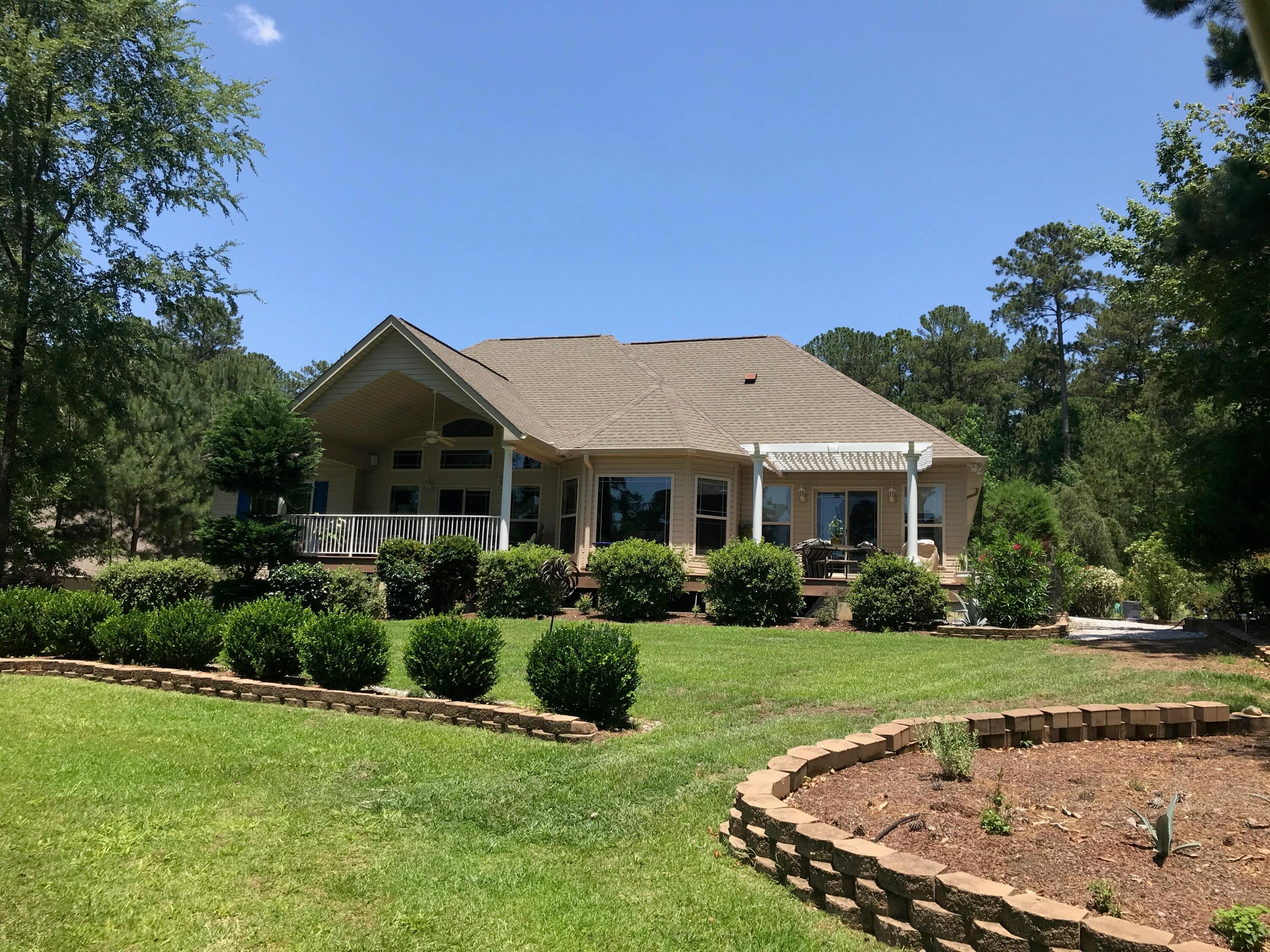 218 Monroe Lane