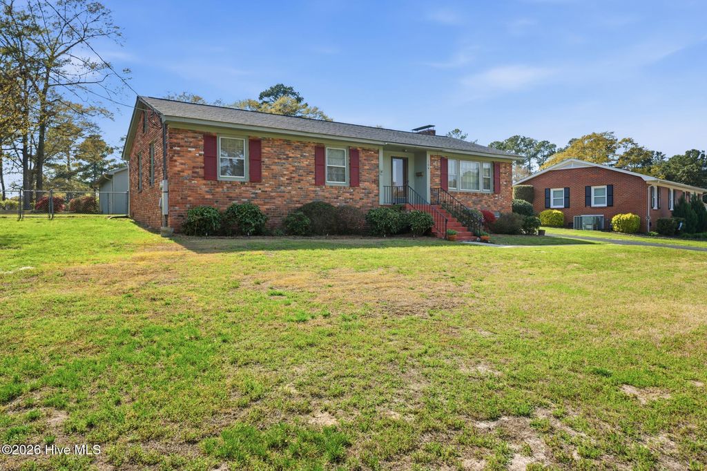 Photo of 104 Mcdonald Drive, Rockingham, NC 28379 (MLS # 100562861)