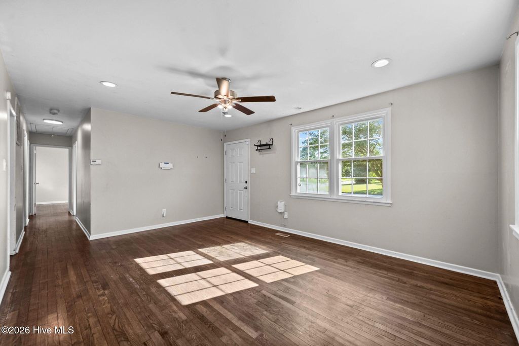 Photo of 708 Barn Street, Jacksonville, NC 28540 (MLS # 100547094)