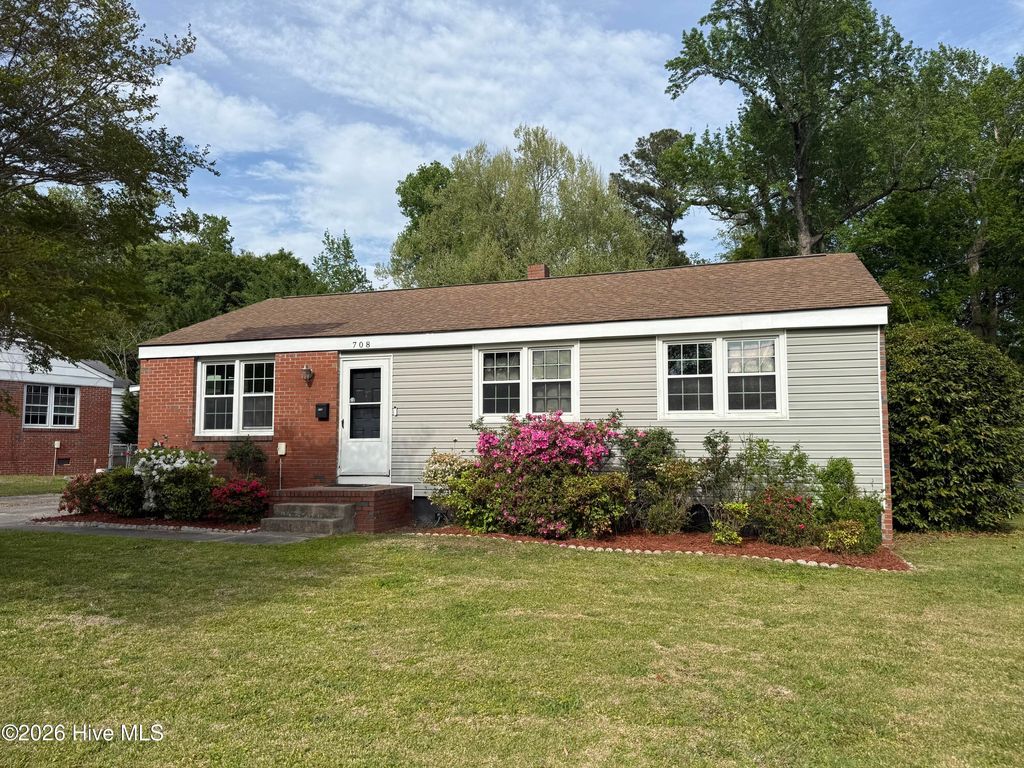 Photo of 708 Barn Street, Jacksonville, NC 28540 (MLS # 100547094)