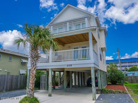 Homes For Rent - 305 N Shore Drive<br/> Surf City, NC 28445