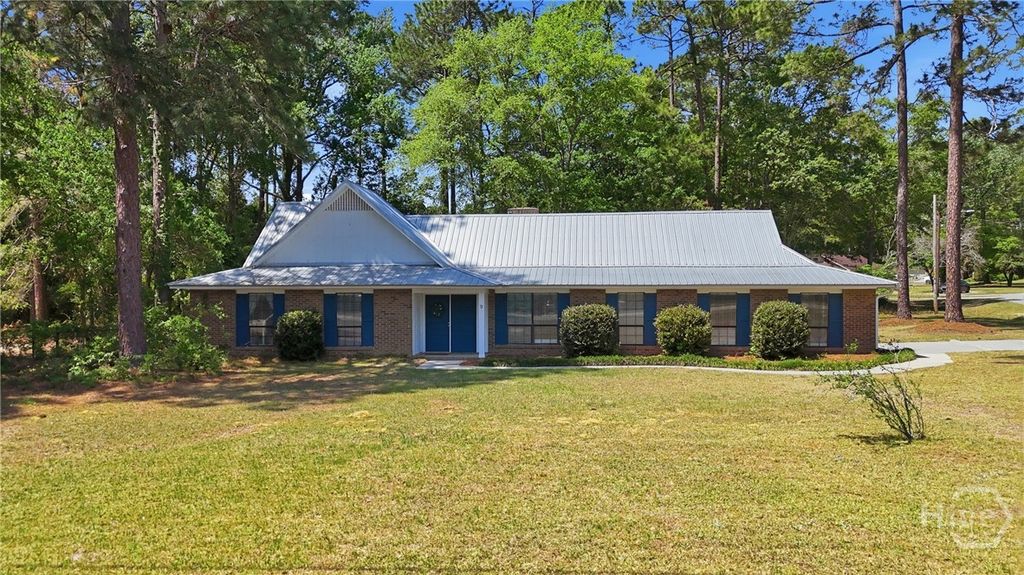 Photo of 9 Northlake Drive, Statesboro, GA 30458 (MLS # SA354143)