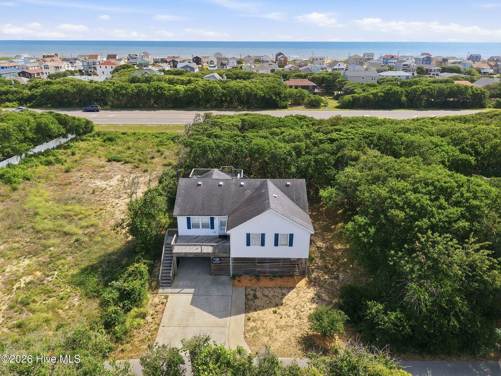 Photo of 4225 Johnston Lane, Kitty Hawk, NC 27949 (MLS # 100573598)