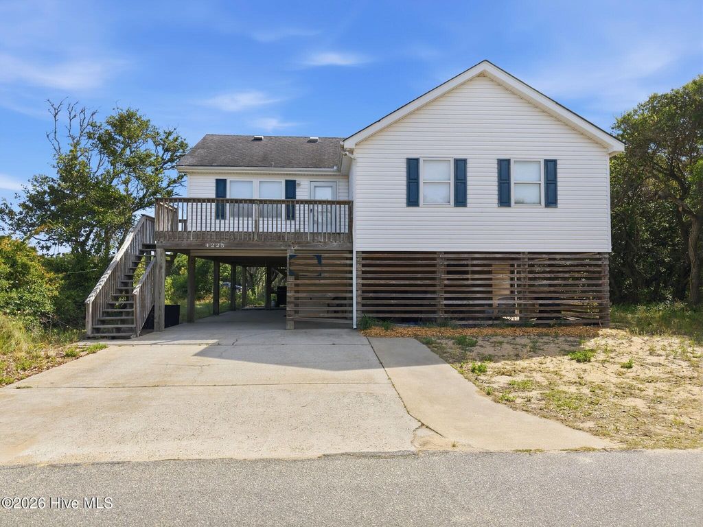 Photo of 4225 Johnston Lane, Kitty Hawk, NC 27949 (MLS # 100573598)