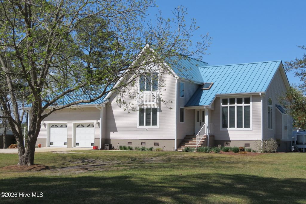 Photo of 609 Mills Road, Oriental, NC 28571 (MLS # 100565455)