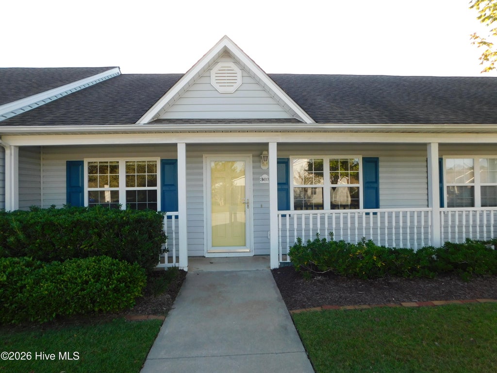 Photo of 303 Courtyard E #303, Beaufort, NC 28516 (MLS # 100610328)