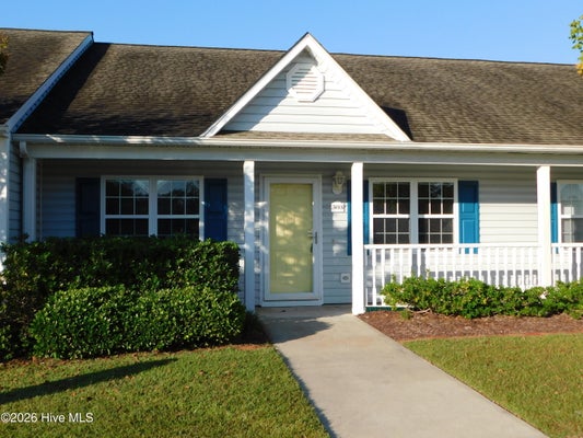 303 COURTYARD E # 303, BEAUFORT, NC 28516 - Image 07660bb19089768154ffe7b1eaae04e4/1183905128