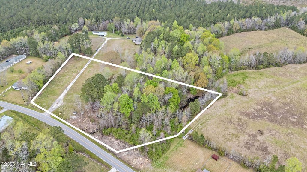 Photo of 1376 Pony Farm Road, Jacksonville, NC 28546 (MLS # 100565674)