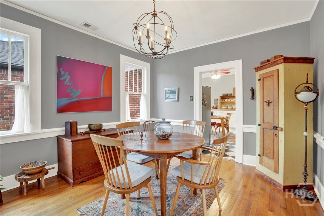 531 E 51st Street