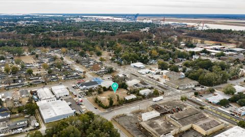 Tiny photo for 1403 S 5th Avenue, Wilmington, NC 28401 (MLS # 100546015)