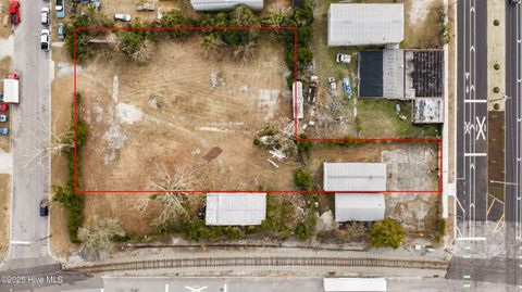 Tiny photo for 1403 S 5th Avenue, Wilmington, NC 28401 (MLS # 100546015)