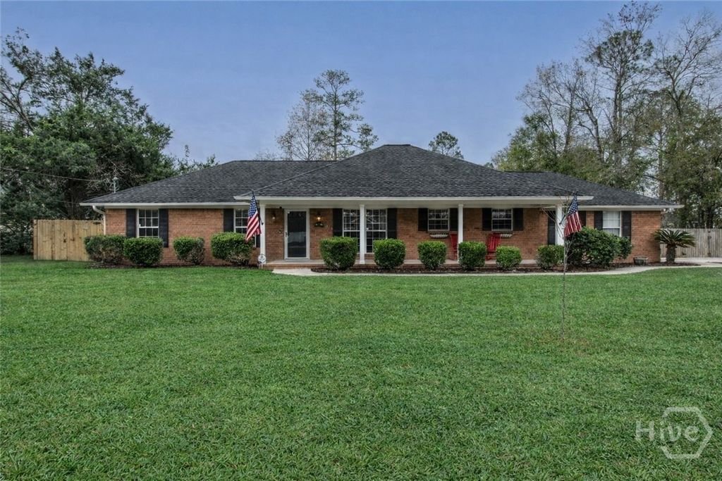 Photo of 8 Cameron Court W, Pembroke, GA 31321 (MLS # SA350534)