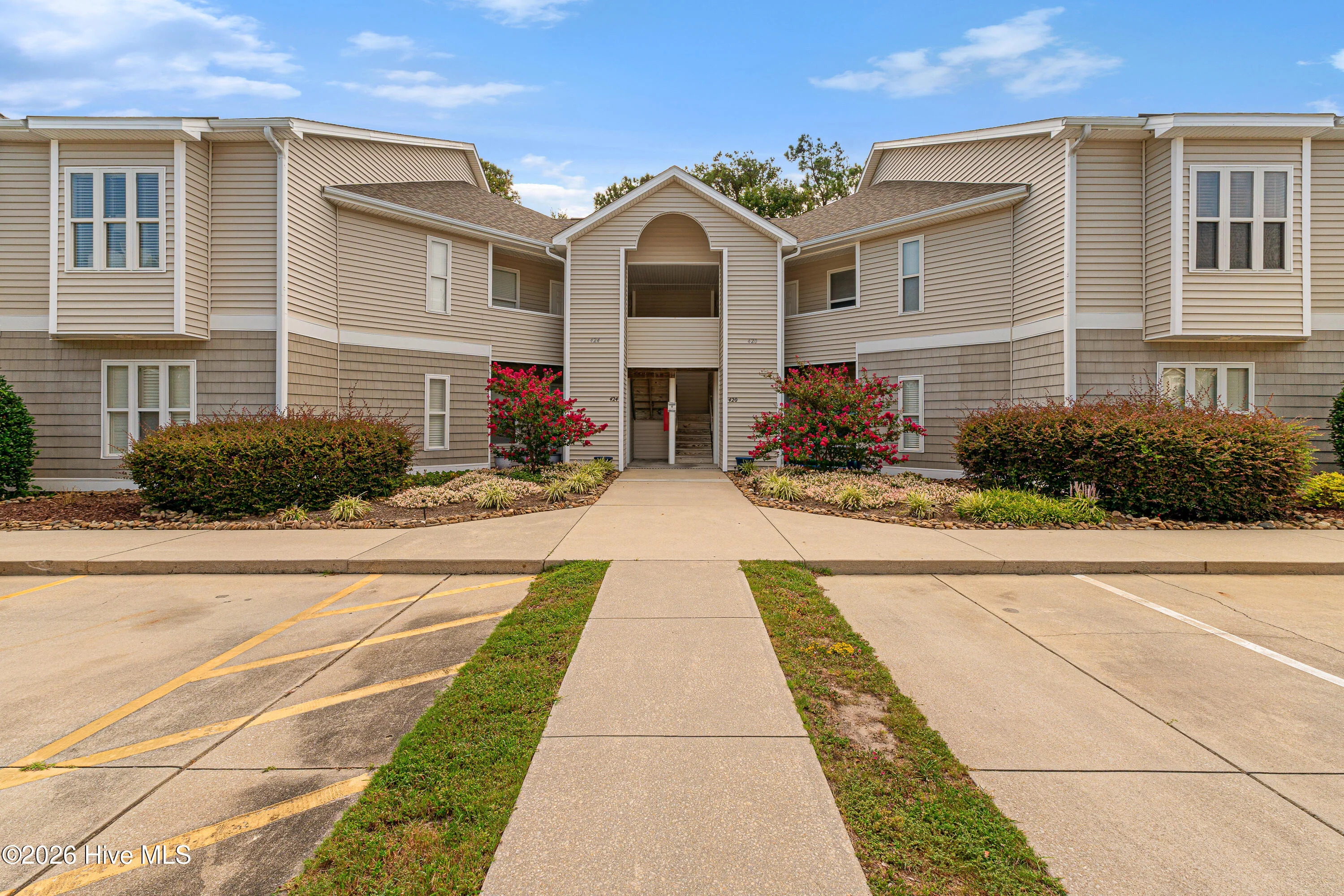 424 Commerce Avenue Unit D, Bridgewood Condos