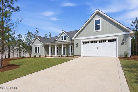 Homes For Sale - 2033 Pewter Drive<br/> Moore County, West End, NC 27376