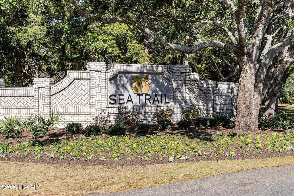 Photo of 933 Green Pointe Drive, Sunset Beach, NC 28468 (MLS # 100591312)