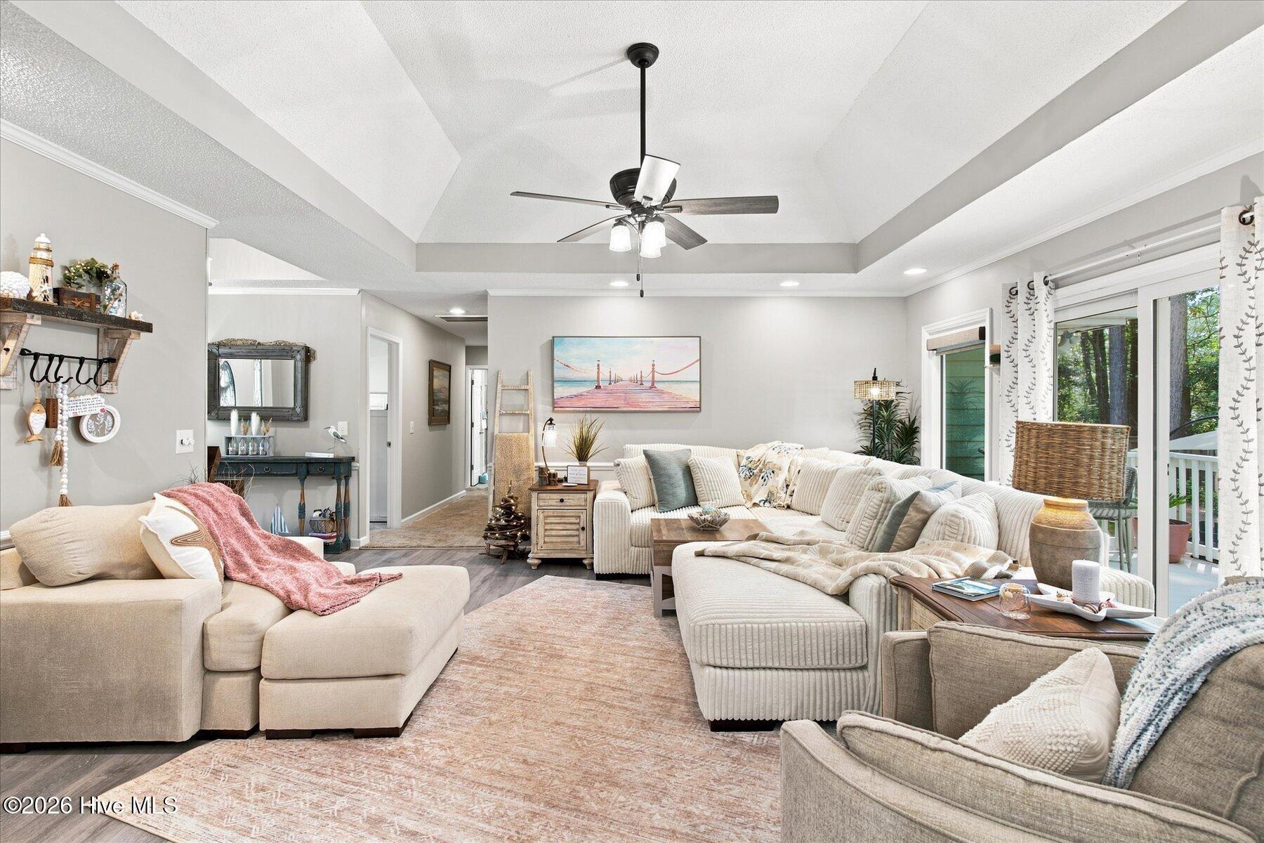 933 Green Pointe Drive