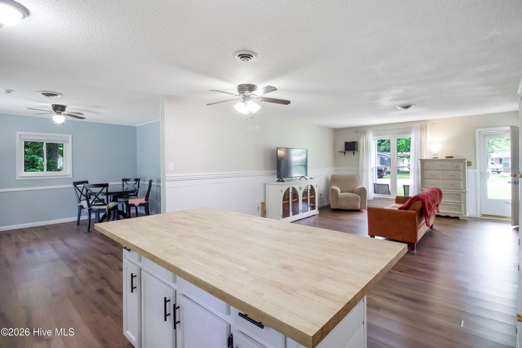 Photo of 303 Walnut Creek Road, Jacksonville, NC 28546 (MLS # 100578337)