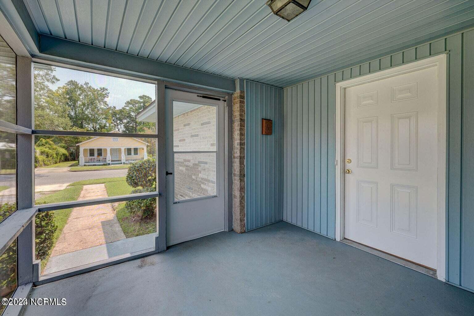 706 S 14th Street