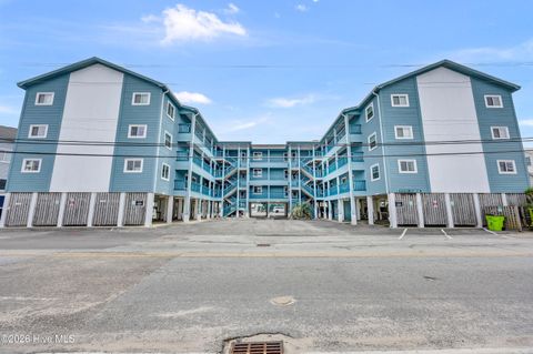 Condo For Sale - 1404 Canal Drive #UNIT 25<br/> Carolina Beach, NC 28428