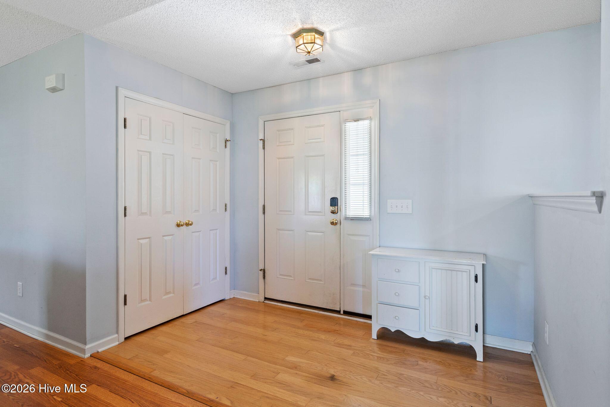 7323 Rabbit Hollow Drive
