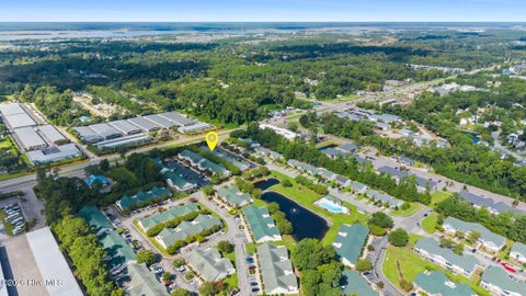 Tiny photo for 1402 Willoughby Park Court #Unit 7, Wilmington, NC 28412 (MLS # 100600202)