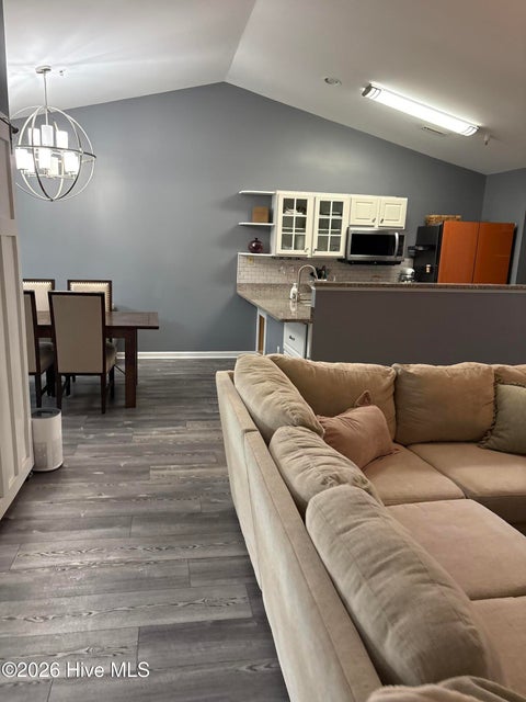 Tiny photo for 1402 Willoughby Park Court #Unit 7, Wilmington, NC 28412 (MLS # 100600202)