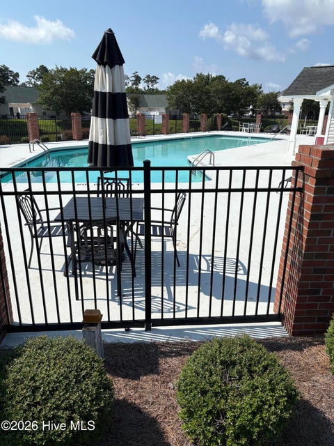 Tiny photo for 1402 Willoughby Park Court #Unit 7, Wilmington, NC 28412 (MLS # 100600202)