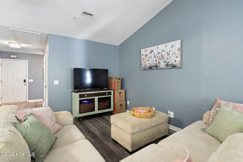 Tiny photo for 1402 Willoughby Park Court #Unit 7, Wilmington, NC 28412 (MLS # 100600202)