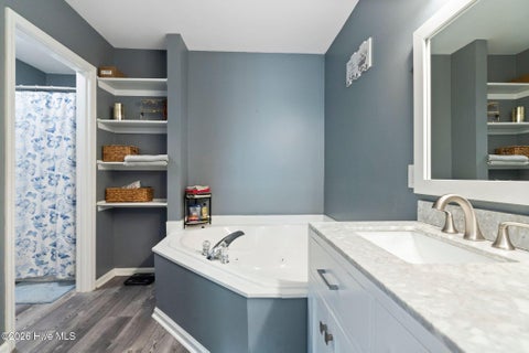 Tiny photo for 1402 Willoughby Park Court #Unit 7, Wilmington, NC 28412 (MLS # 100600202)