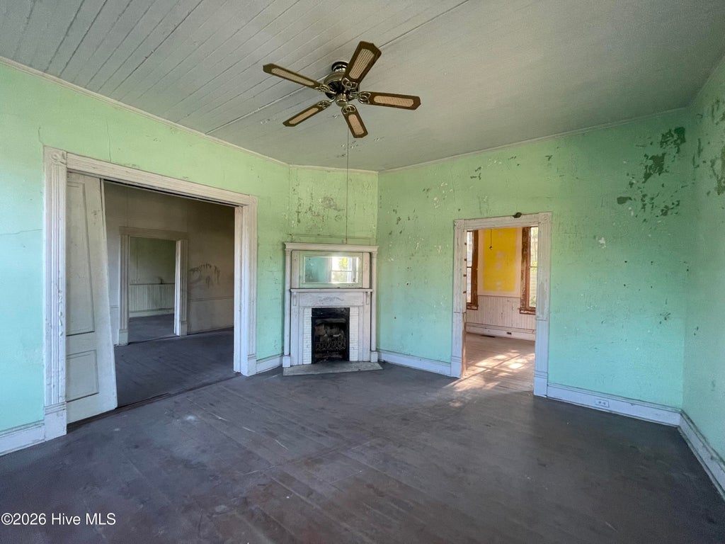 Photo of 211 White Oak Street, Thomson, GA 30824 (MLS # 100600780)