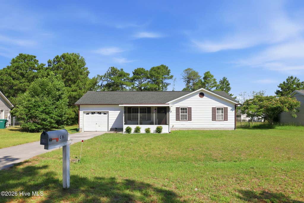Photo of 416 Oregon Trail, Hubert, NC 28539 (MLS # 100588429)
