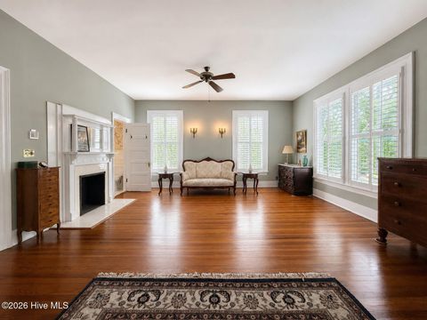 Tiny photo for 113 Nun Street, Wilmington, NC 28401 (MLS # 100578840)