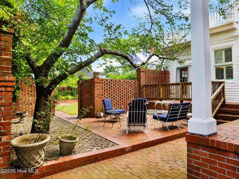 Tiny photo for 113 Nun Street, Wilmington, NC 28401 (MLS # 100578840)