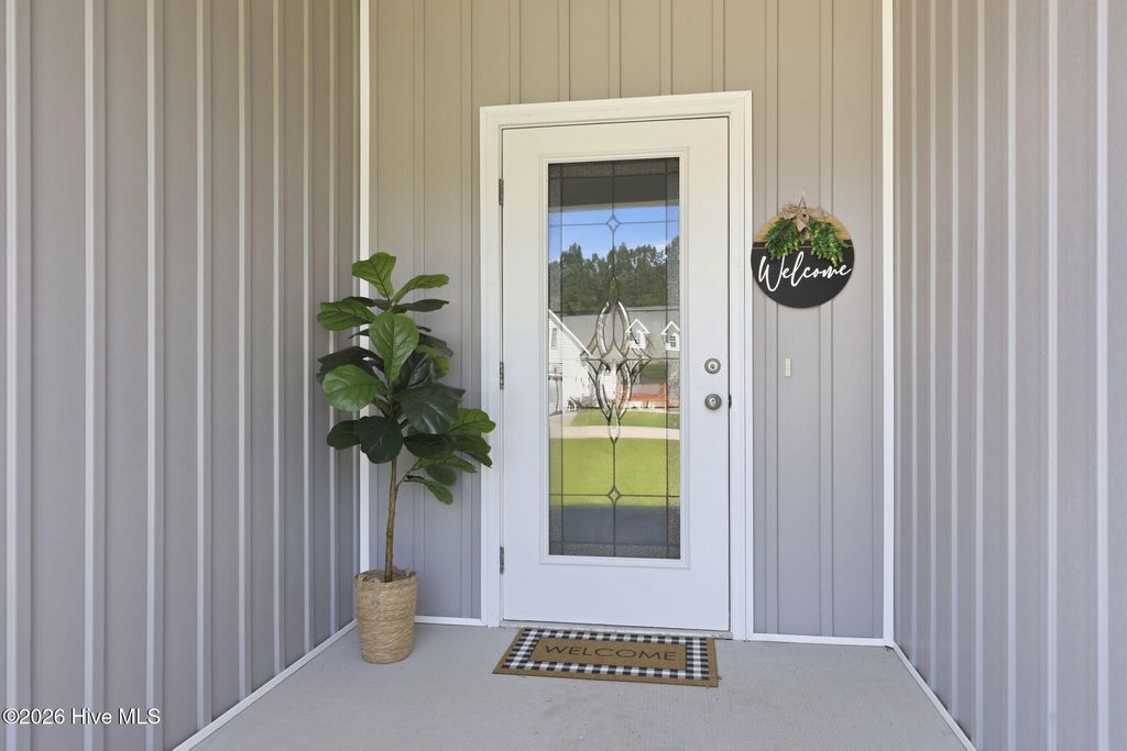 Photo of 543 Park Meadows Drive, Newport, NC 28570 (MLS # 100585711)