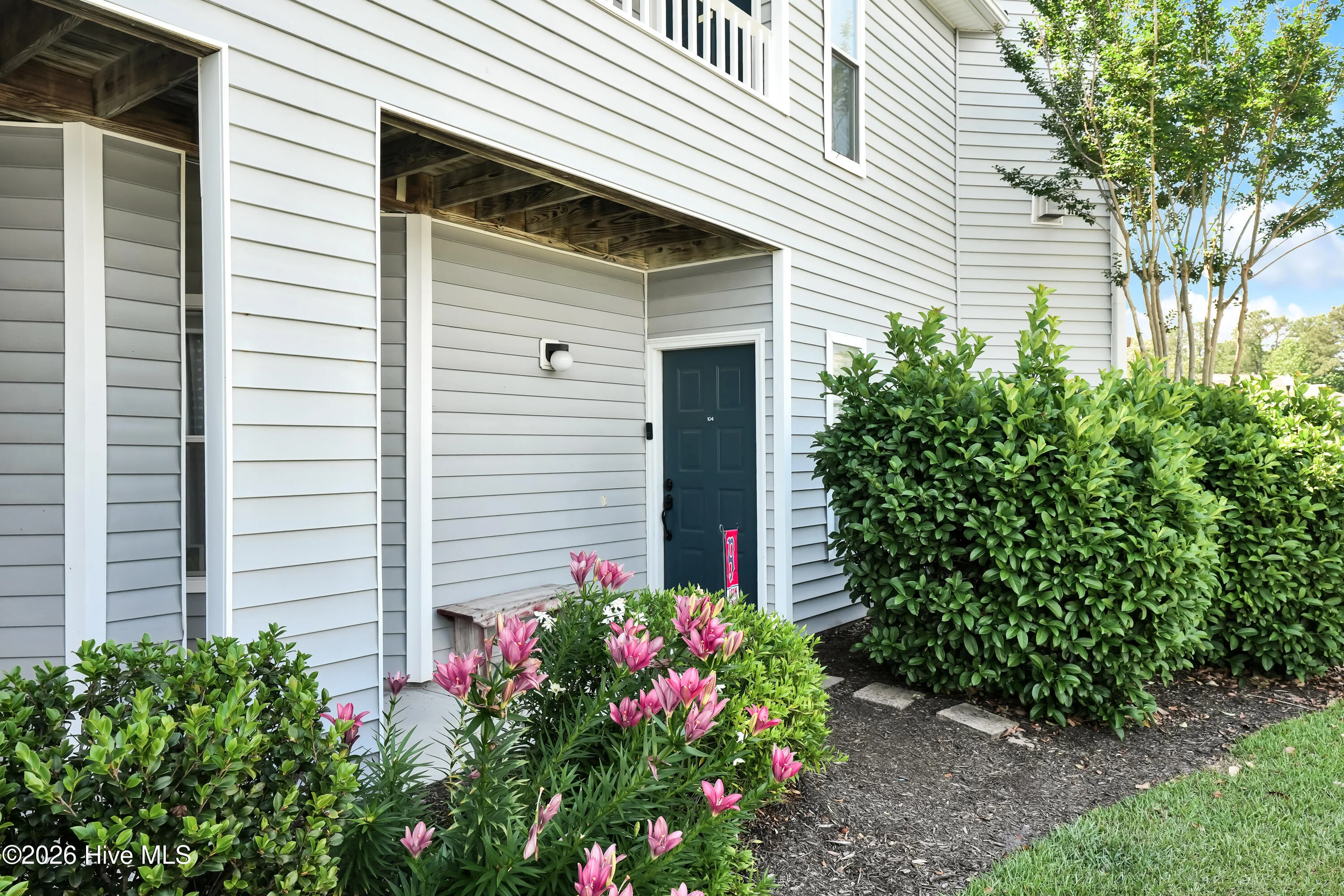 4148 Breezewood Drive Unit Apt 104