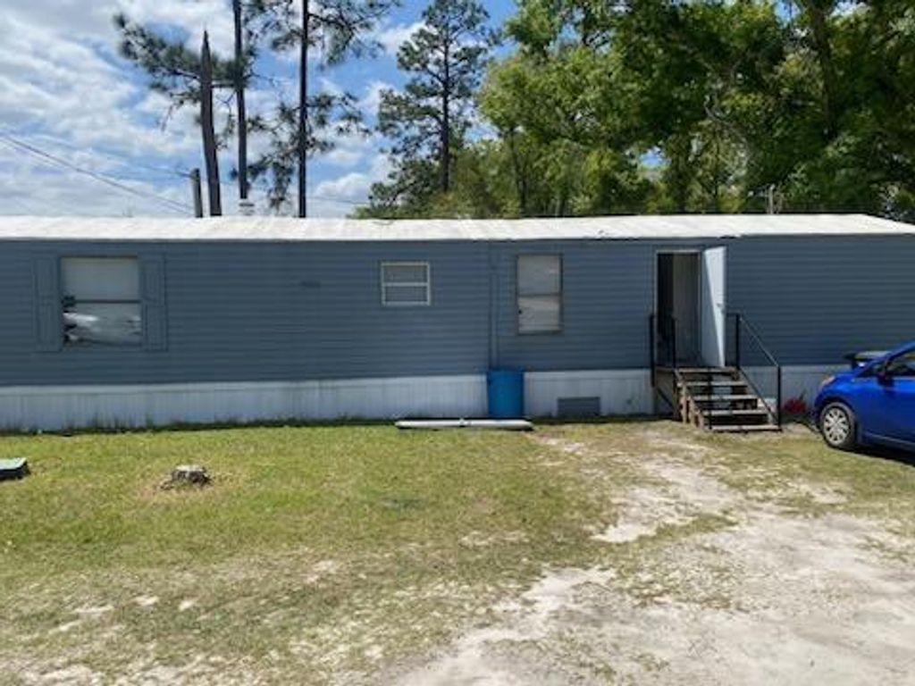Photo of 625 Allen Street, Swainsboro, GA 30401 (MLS # 553664)