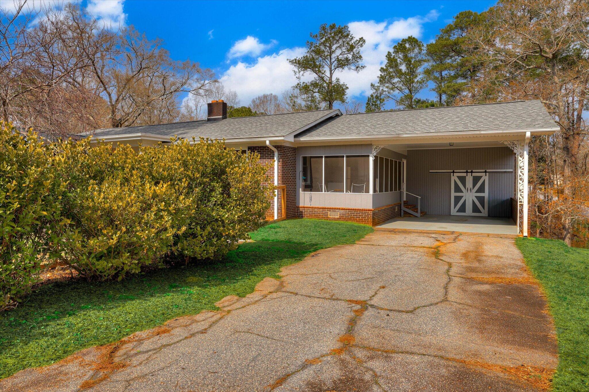 200 Peachtree Street