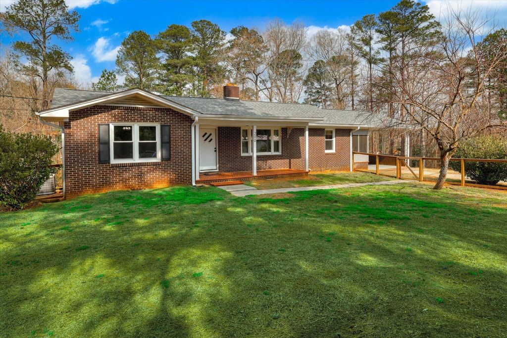 Photo of 200 State Road S-33-108, McCormick, SC 29835 (MLS # 552820)