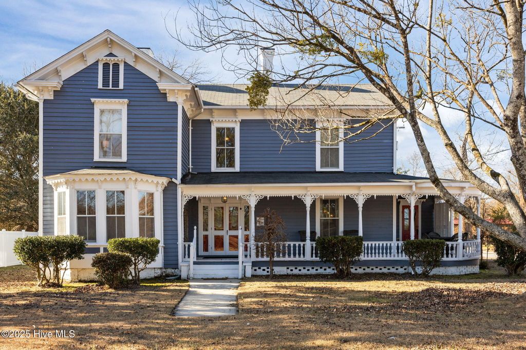 Photo of 308 N Front Street, Hamilton, NC 27840 (MLS # 100546968)