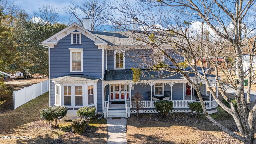 Photo of 308 N Front Street, Hamilton, NC 27840 (MLS # 100546968)