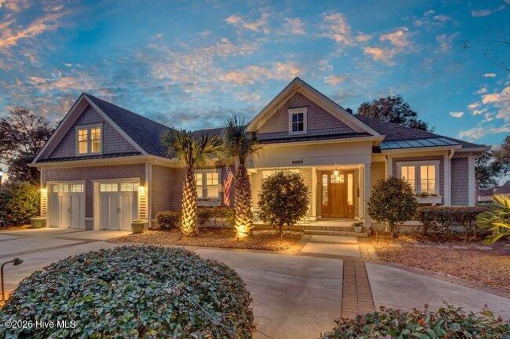 Photo of 2004 Bay Gull Court, Wilmington, NC 28405 (MLS # 100554551)