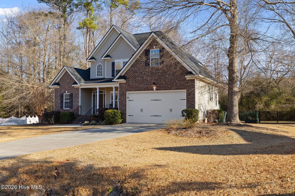 Photo of 222 Laurel Drive, Pikeville, NC 27863 (MLS # 100548621)