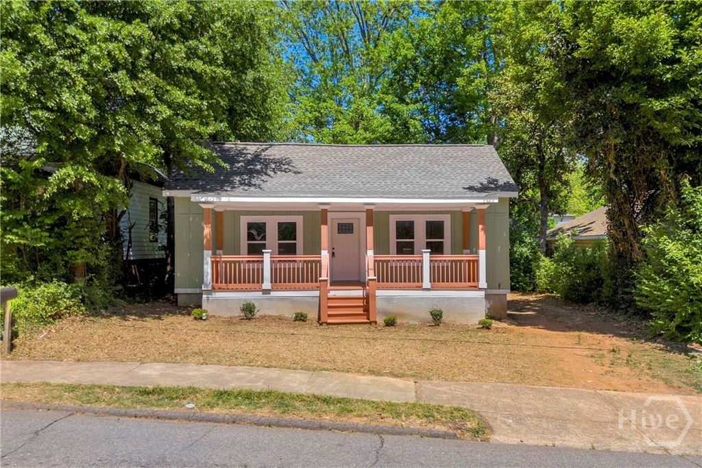 Photo of 442 Cleveland Avenue, Athens, GA 30601 (MLS # CL354212)