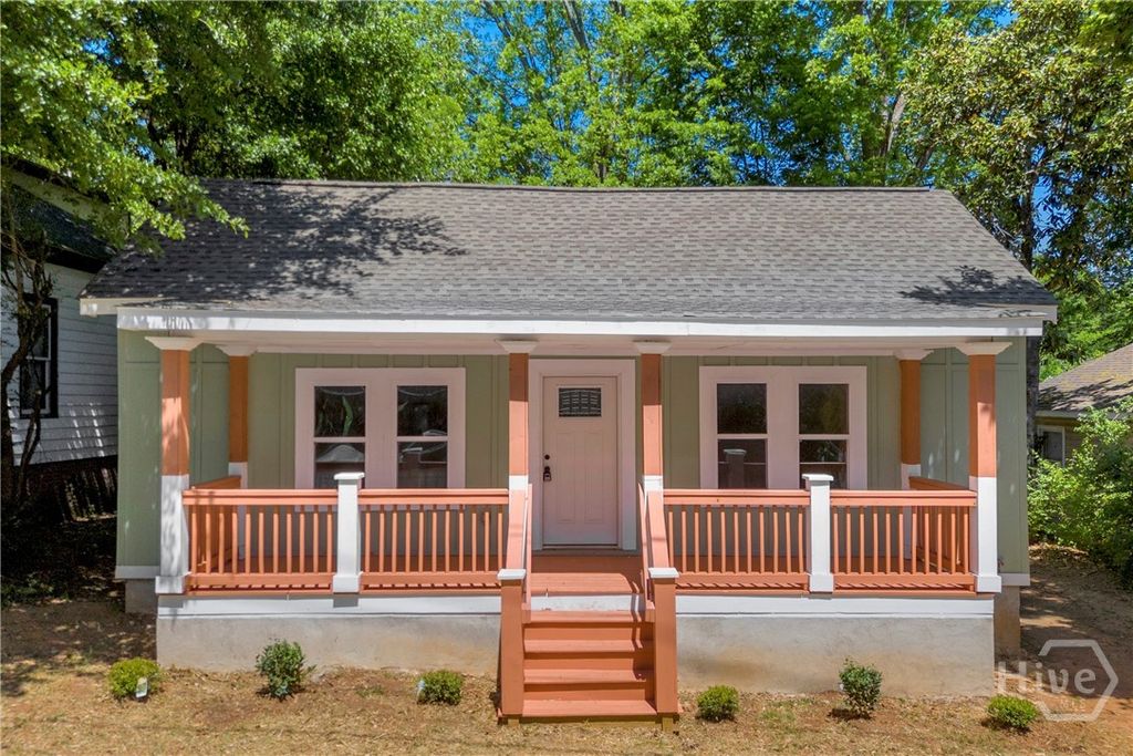 Photo of 442 Cleveland Avenue, Athens, GA 30601 (MLS # CL354212)