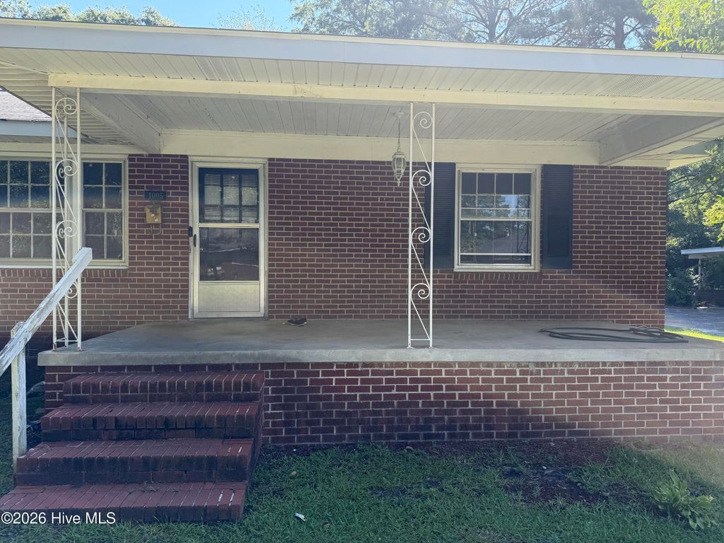 Photo of 1005 Catherine Avenue, Kinston, NC 28504 (MLS # 100590420)